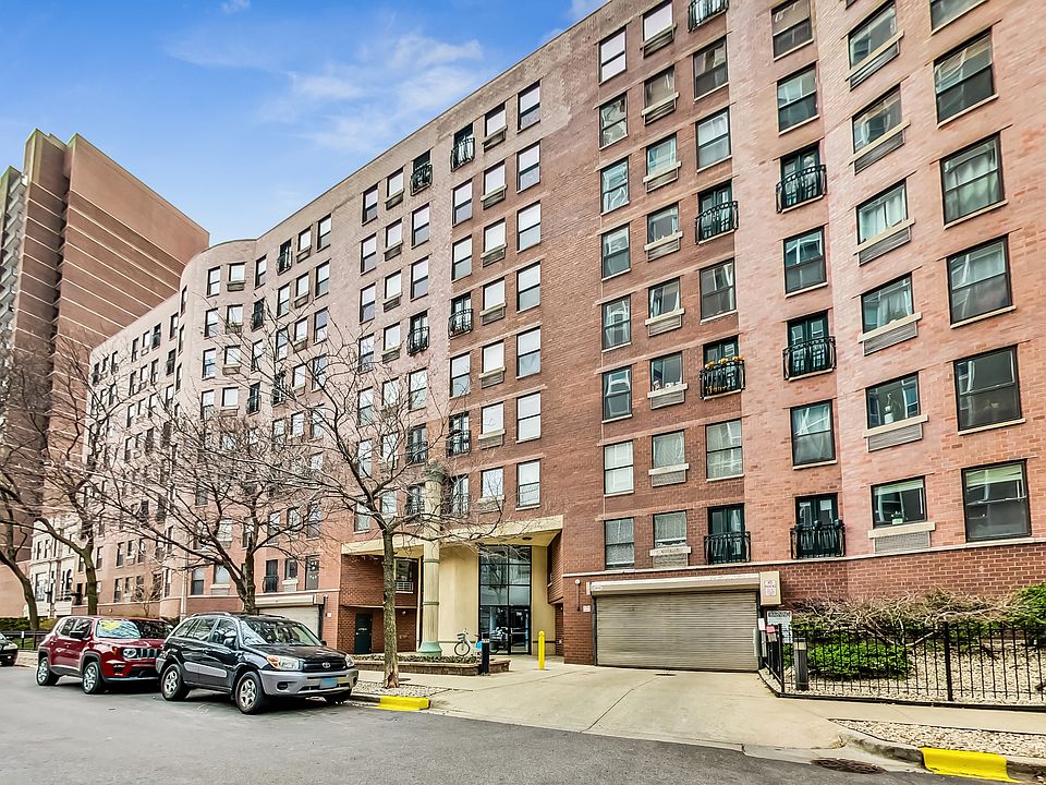 1st image of 711 W Gordon Ter APT 306
