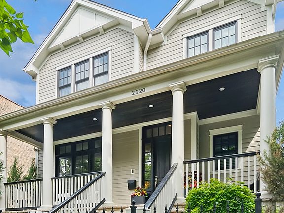 2nd image of 2020 W Leland Ave