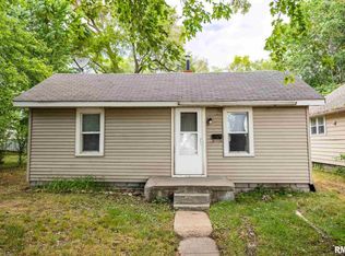 221 Cooper St, Pekin, IL