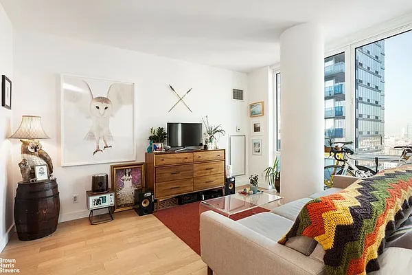 Rented by Brown Harris Stevens | media 15
