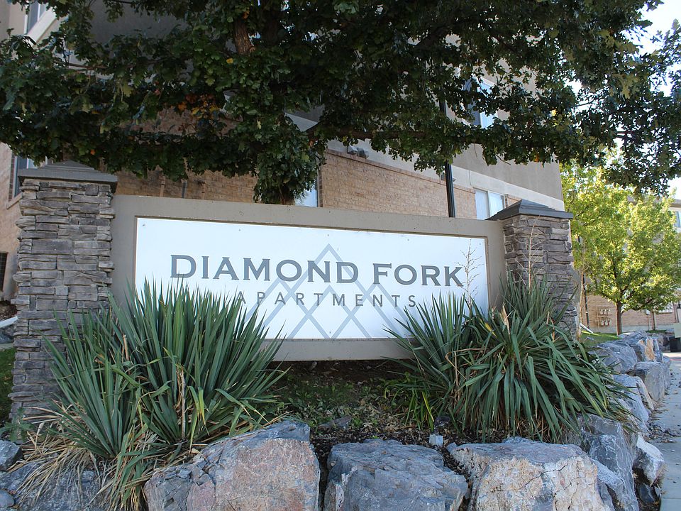 1st image of 368 N Diamond Fork Loop #D-213