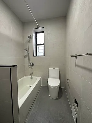 Rented by Peter R. Hungerford, LREB | media 19