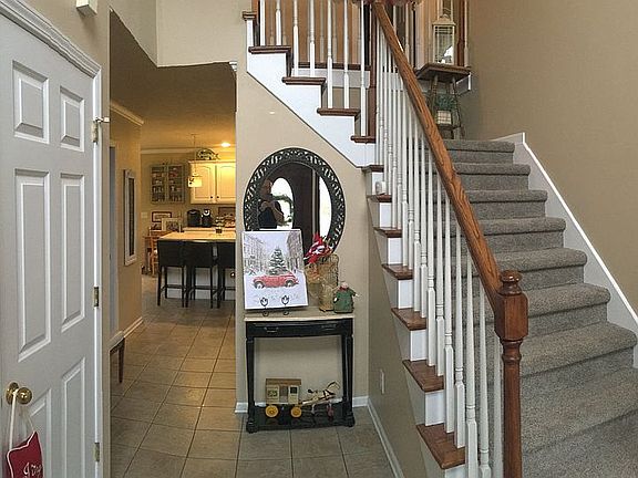 5th image of 57131 Pine Needle Ct