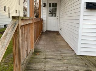 953 W 22nd St #1, Erie, PA 16502