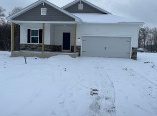 636 Cedarwood Trl, Elyria, OH 44035