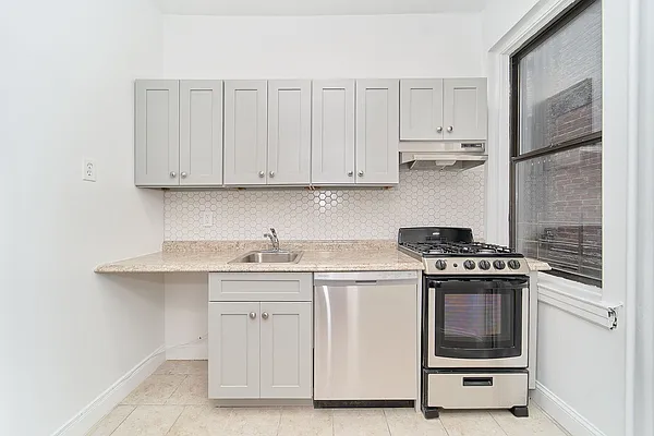 Rented by Living New York | media 25