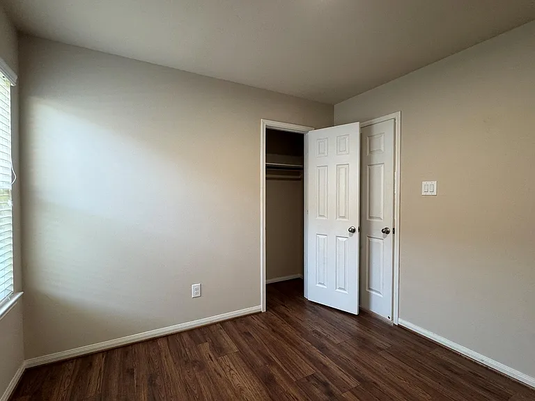 15126 Winter Meadow Ct — Photo 17