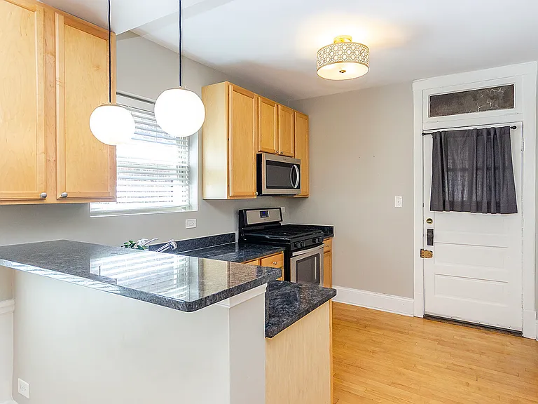 621 Washington Blvd #2S — Photo 8