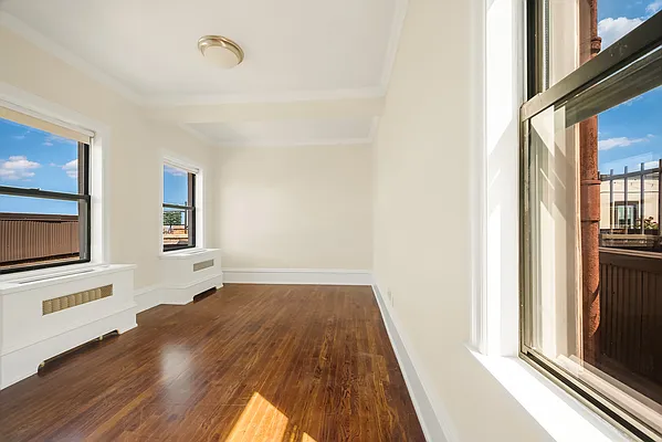 Rented by Compass | media 3