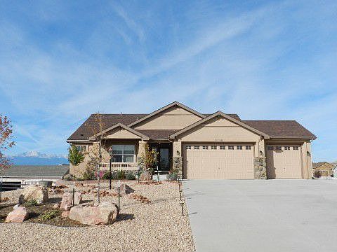 9750 Carrington Dr