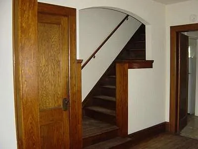 1638 Indianola Ave — Photo 6
