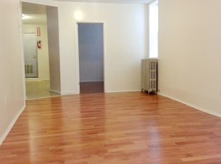 943 E 229th St APT 1, Bronx, NY 10466