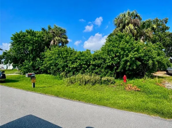 3310 Ash ST, PUNTA GORDA, FL 33950