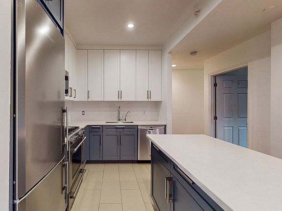 4th image of 163 Saint Nicholas Ave APT 6A