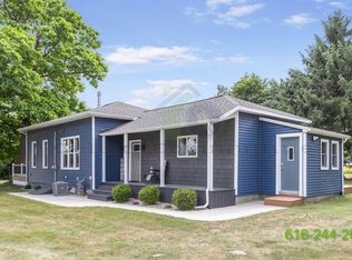 4771 64th Ave, Zeeland, MI 49464