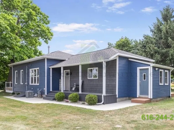 4771 64th Ave, Zeeland, MI 49464