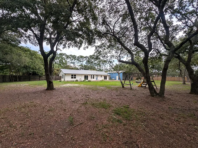 8717 Sand Pine Dr — Photo 33