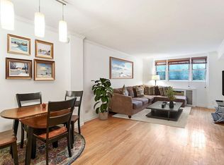 321 E 45th St APT 1F, Manhattan, NY