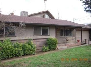 10303 Old Oregon Trl, Redding, CA 96003
