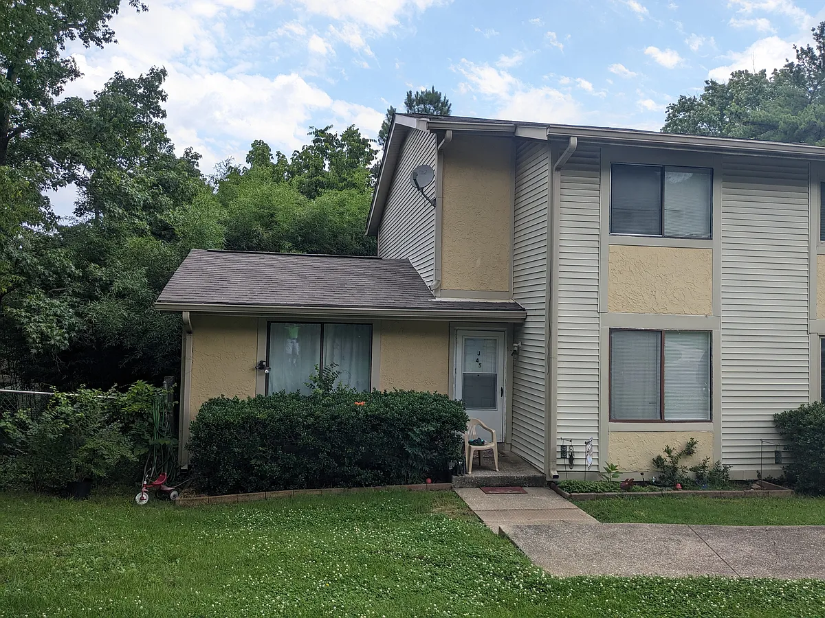 Building Photo - 4958 Edmondson Pike #J
