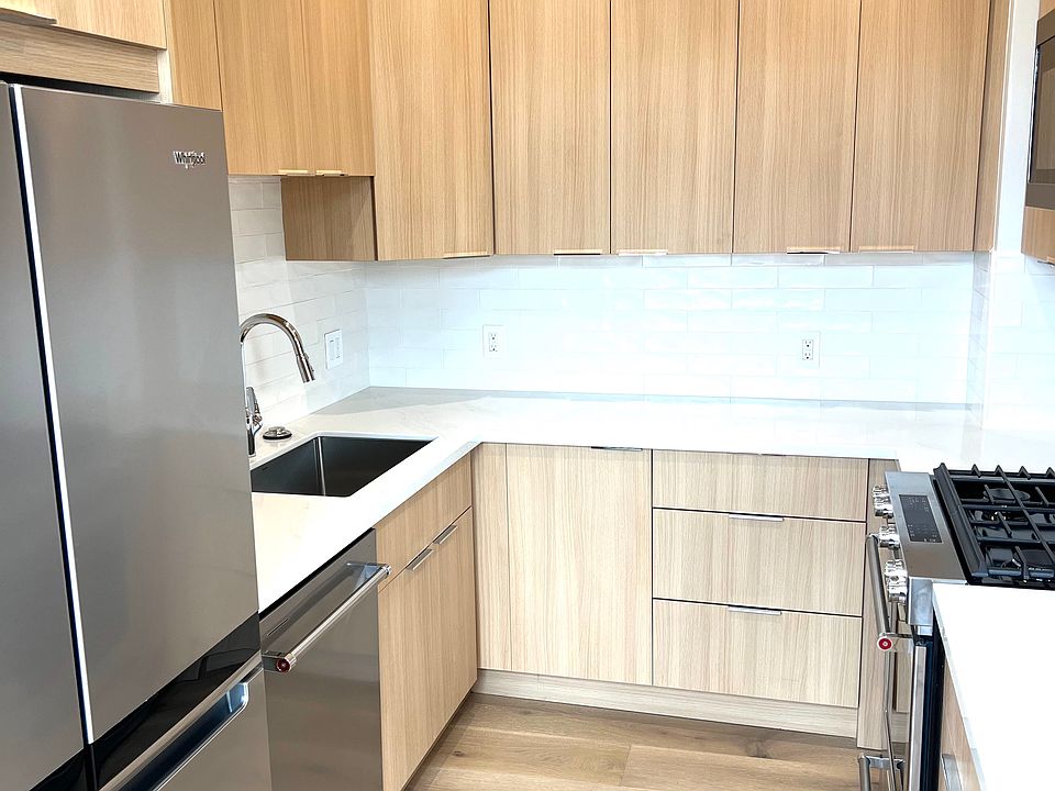 1st image of 2435 Union St APT 307