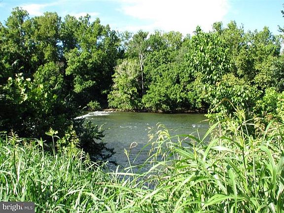 3rd image of Misty Meadow Ln