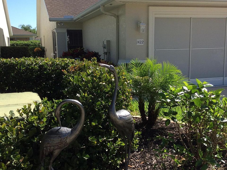 1st image of 1422 Coconut Palm Cir