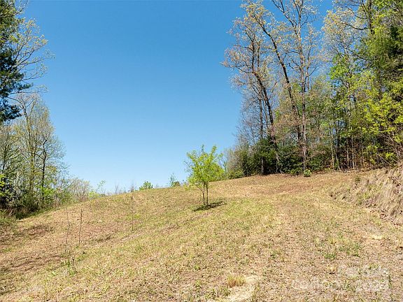 2nd image of 9999 Parkway View Dr