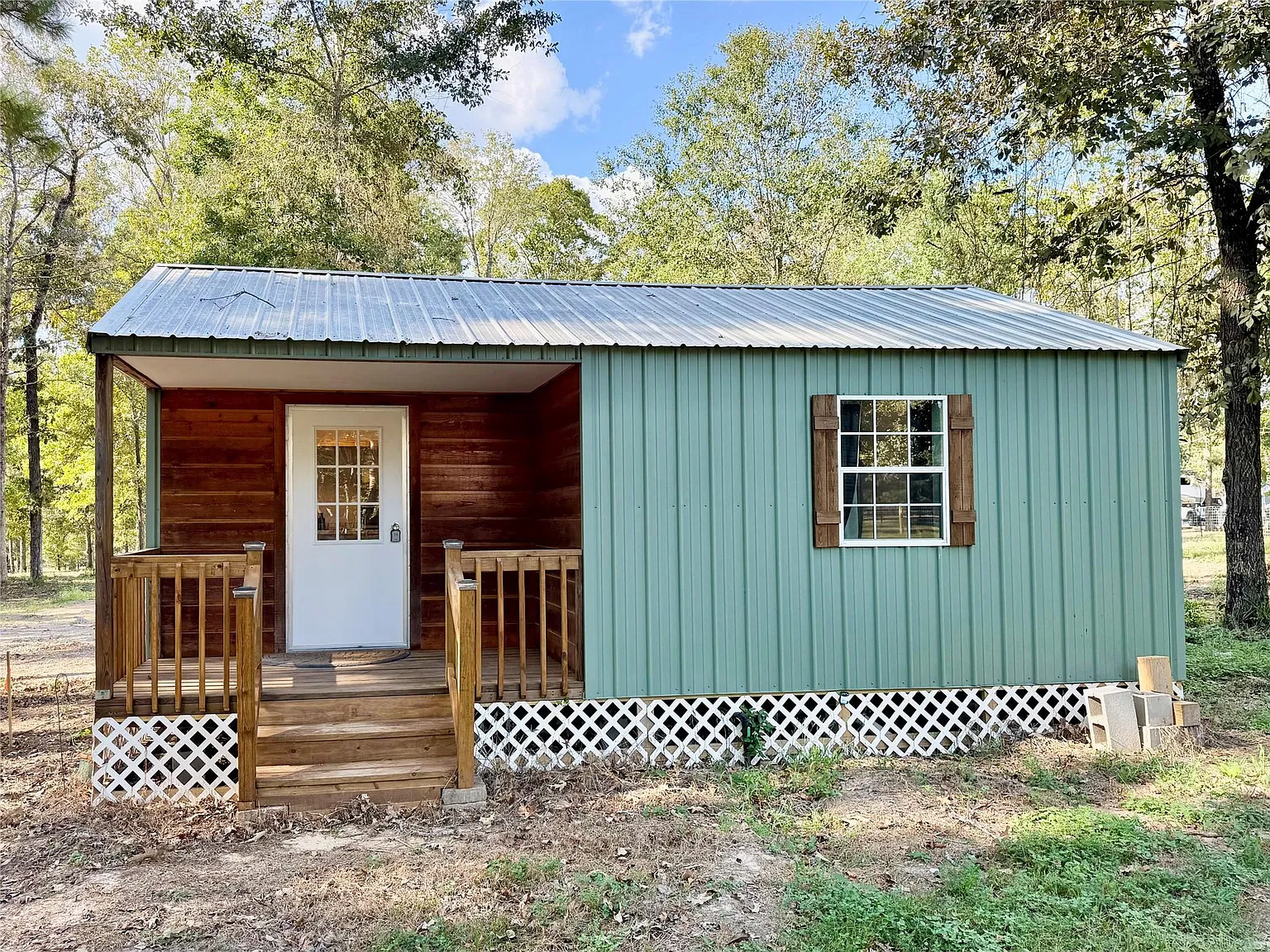 1 bed, 1.0 bath, $600 — Photo 2