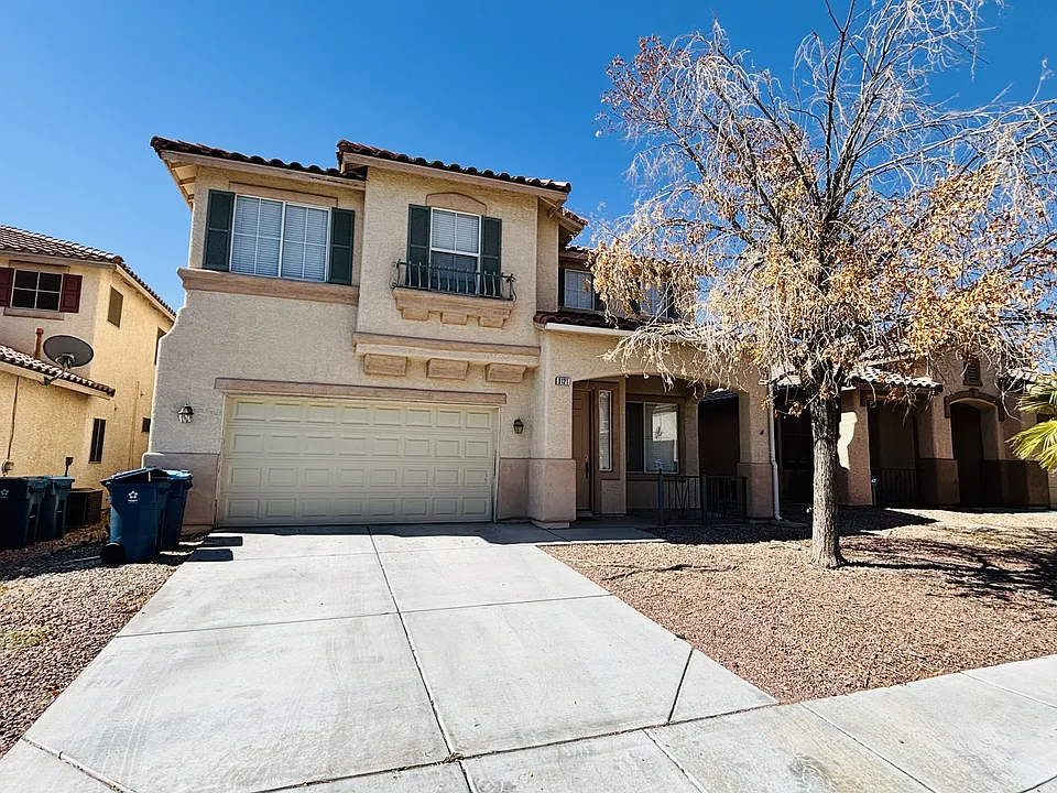 8121 Azure Falls Ct
