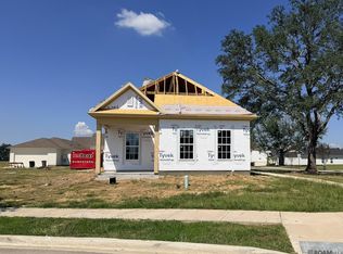 7701 Manor Dr, Baton Rouge, LA 70817