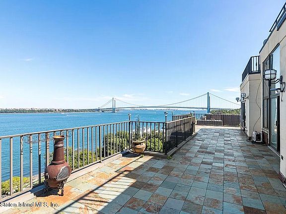 2nd image of 31 Hylan Blvd #Penthouse
