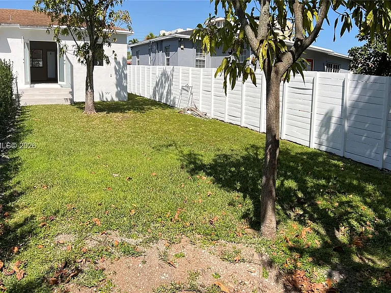 2800 SW 25th St #1 — Photo 44