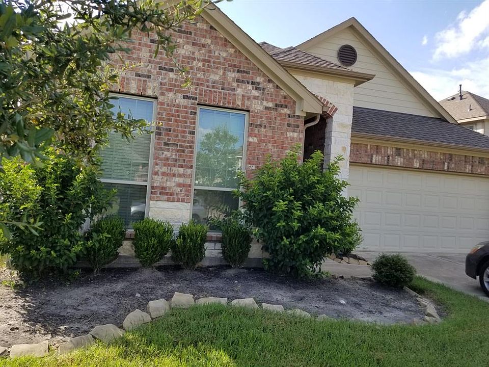 1st image of 3314 Selene Dr
