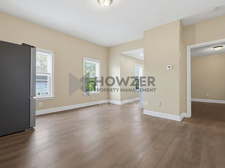 14-18 Chester Ave #16-14 — Photo 12