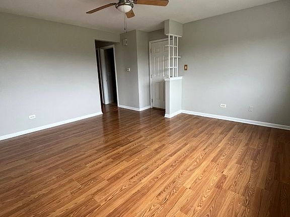 2nd image of 2951 Thatcher Ave #29591N