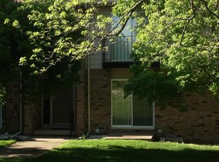 31577 Fraser Dr APT 8, Fraser, MI 48026
