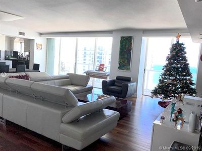 5900 Collins Ave APT 2004, Miami Beach, FL, 33140