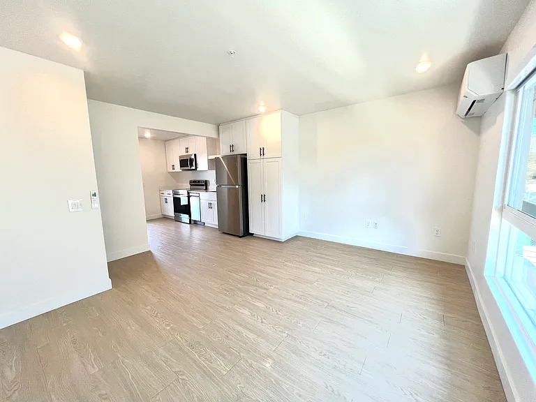 4661 Florida St #202 — Photo 5