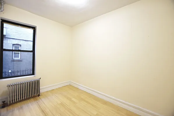 Rented by Bold New York | media 15