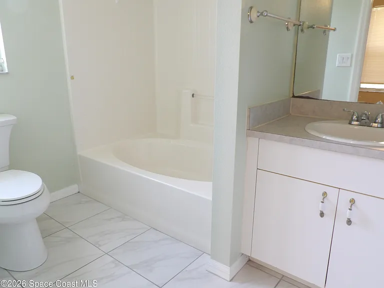998 Camden Ave NW — Photo 12