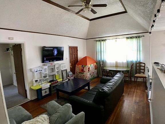 High ceilings, beautiful original wood floors