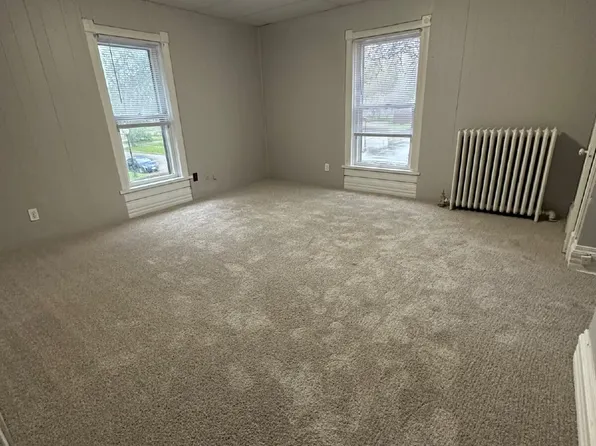 747 Parker Ave #2, Beloit, WI 53511