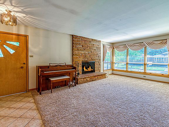 3rd image of 13106 S Avenue M