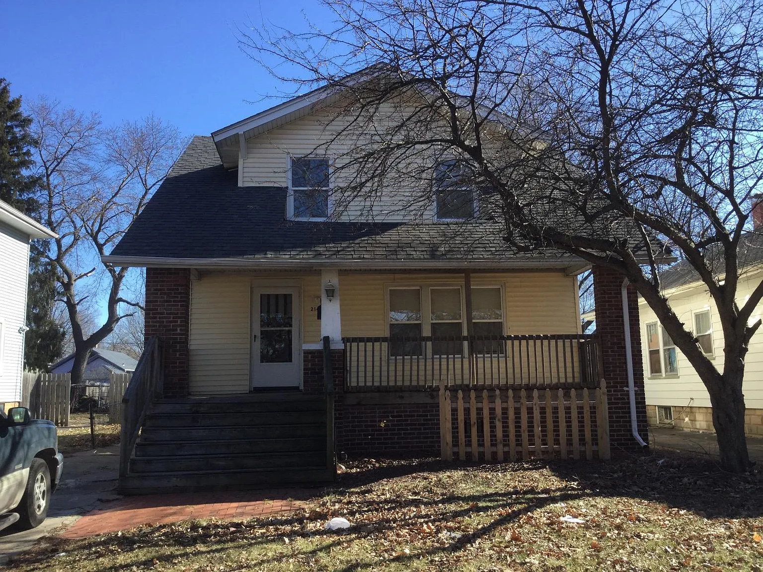 2142 N Delaware Ave photo 1