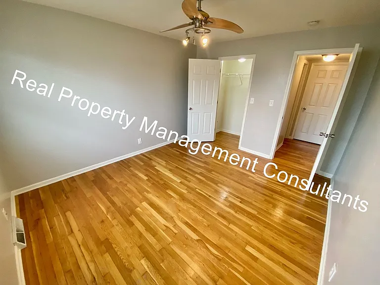 4209 Clark Ave #2 — Photo 11