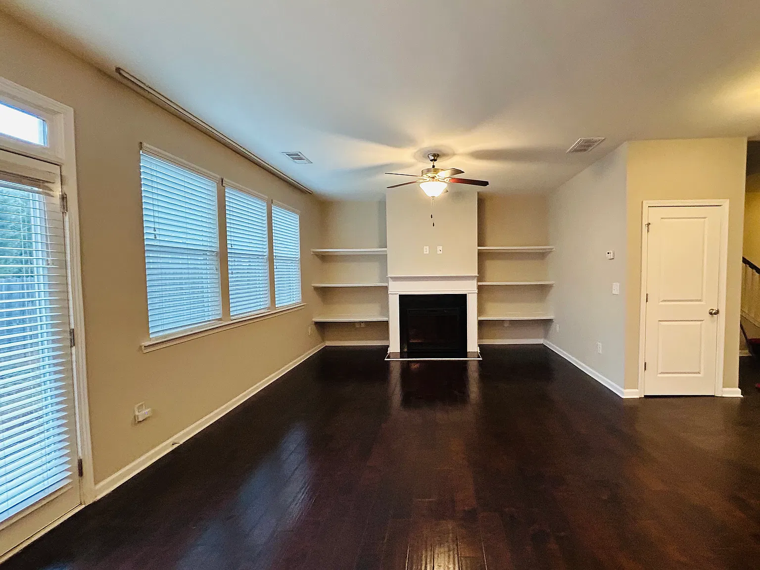 5821 Keystone Point — Photo 3