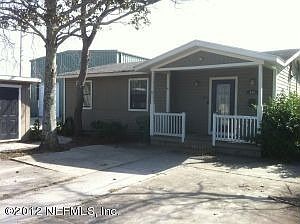 1st image of 910 11th Ave S