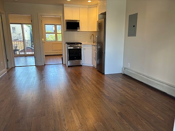 2nd image of 22-59 33rd St #2