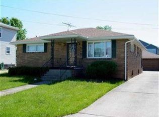 112 McKinley Rd, Weirton, WV 26062